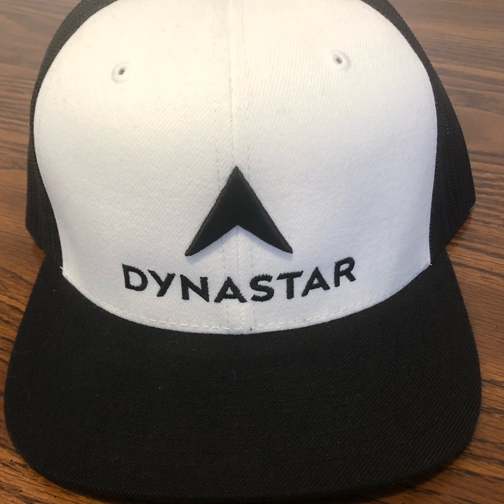 New Dynastar ski ball cap